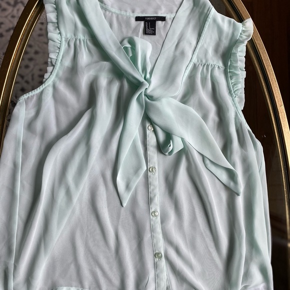 Sheet Mint Forever 21 Tank Top with Tie front - Picture 1 of 7